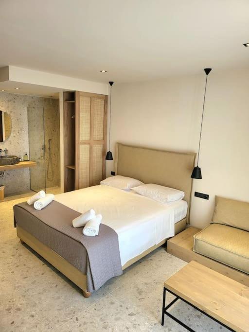 Mira Living Concept Suites Adults Only Kokkini Hani Luaran gambar
